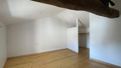 Maison - 232 m² - 8 pièces