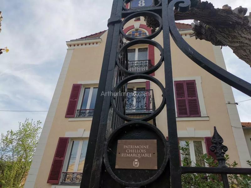 Maison - 203 m² - 8 pièces