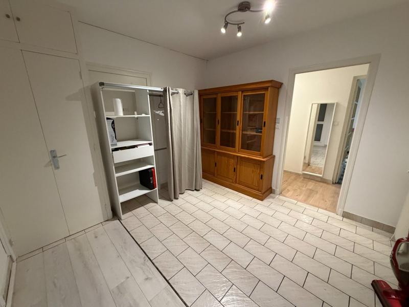 Appartement - 90 m² - 4 pièces