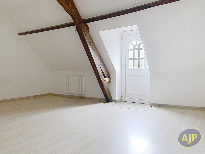 Maison - 83 m² - 3 pièces