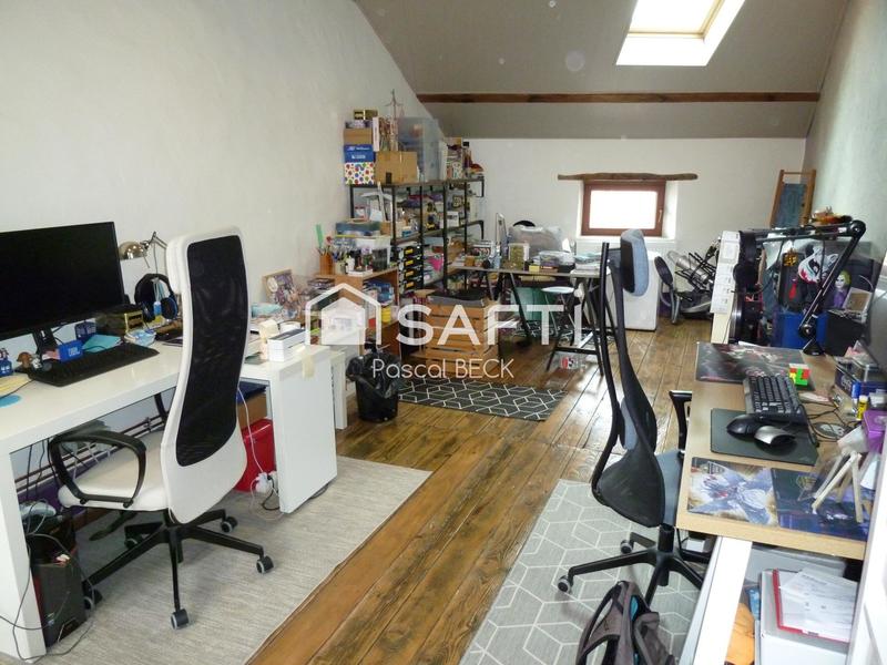 Maison - 103 m² - 4 pièces