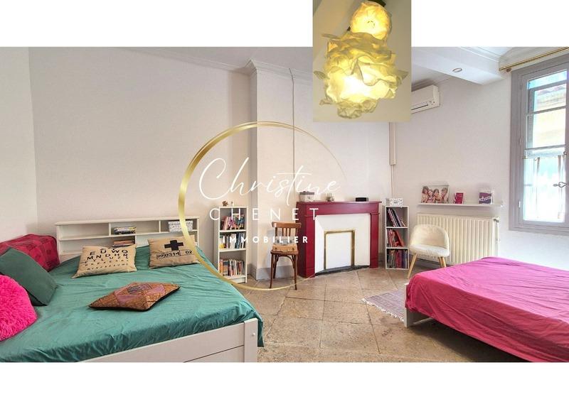 Maison de ville - 180 m² - 7 pièces