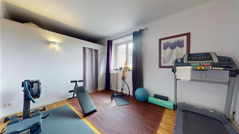 Appartement - 272 m² - 8 pièces