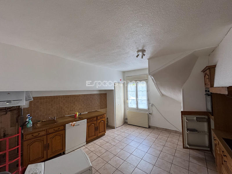 Local commercial - 786 m²