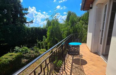 Villa - 200 m² - 8 pièces