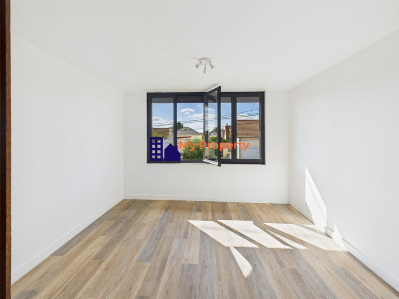 Maison - 152 m² - 7 pièces