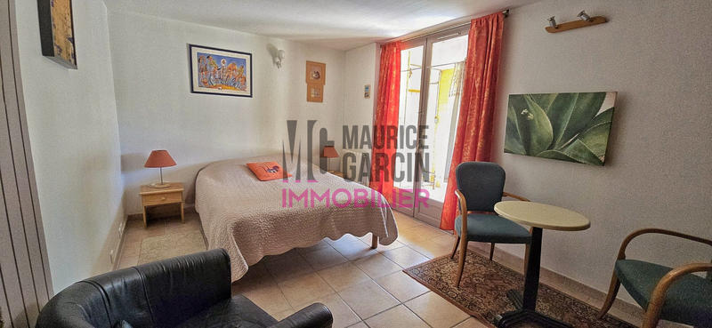 Maison - 195 m² - 6 pièces