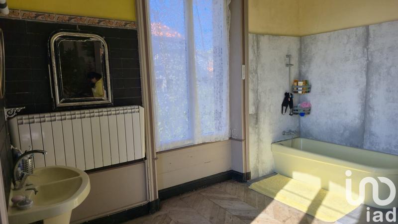 Maison de maîtres - 260 m² - 9 pièces