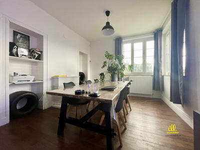 Appartement - 87 m² - 4 pièces