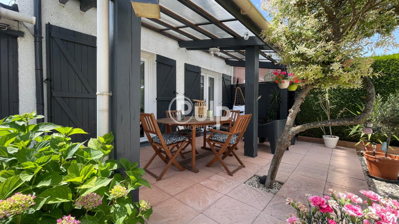 Maison - 110 m² - 6 pièces