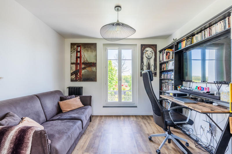 Maison - 121 m² - 6 pièces