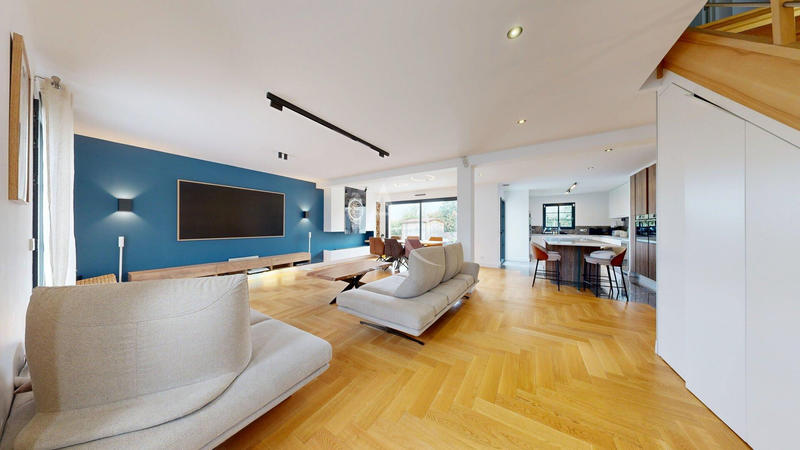 Villa - 165 m² - 10 pièces