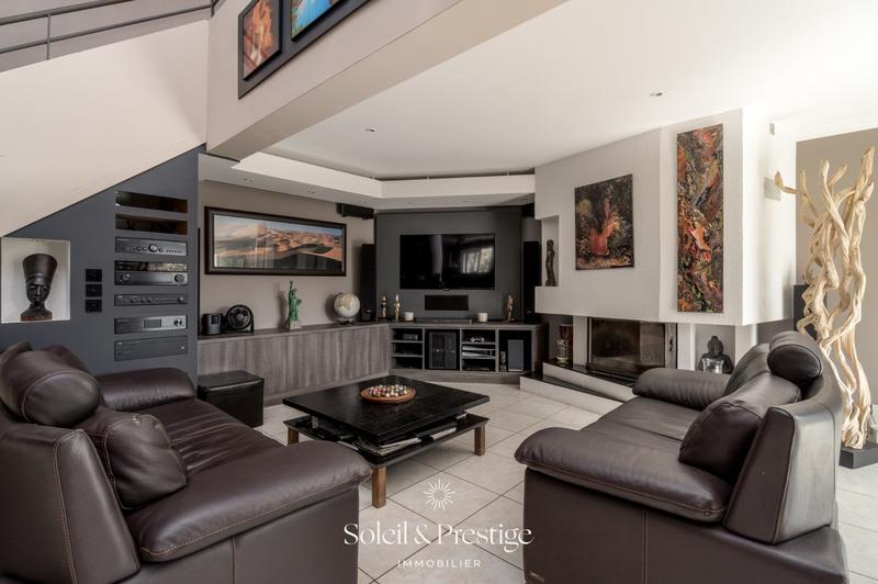 Maison - 161 m² - 4 pièces