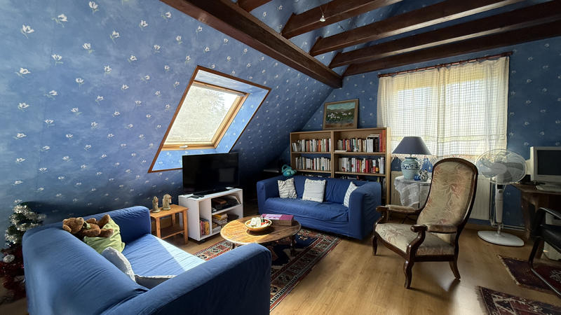 Maison - 224 m² - 7 pièces