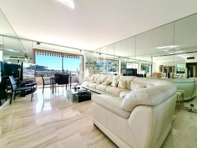 Appartement - 134 m² - 4 pièces