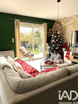 Maison - 122 m² - 5 pièces