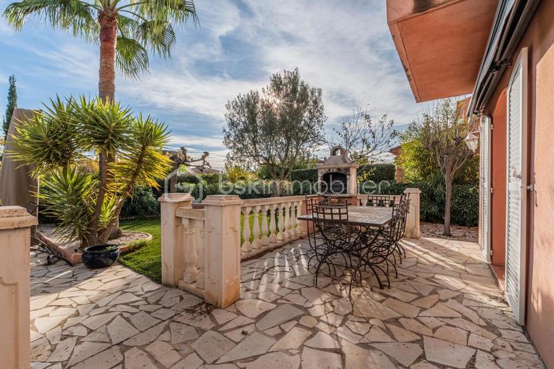 Maison - 163 m² - 5 pièces