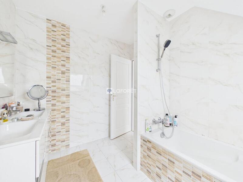 Maison - 139 m² - 5 pièces