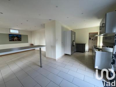 Maison - 175 m² - 6 pièces