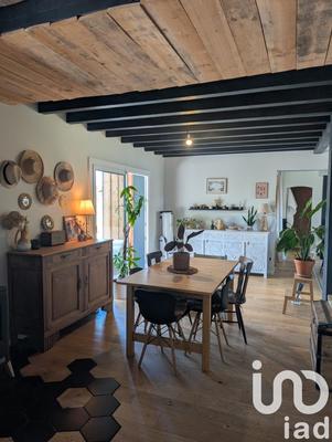 Maison - 96 m² - 3 pièces