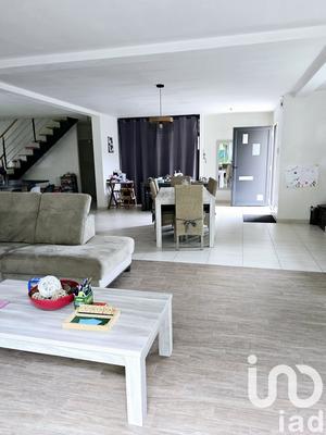 Maison - 157 m² - 6 pièces