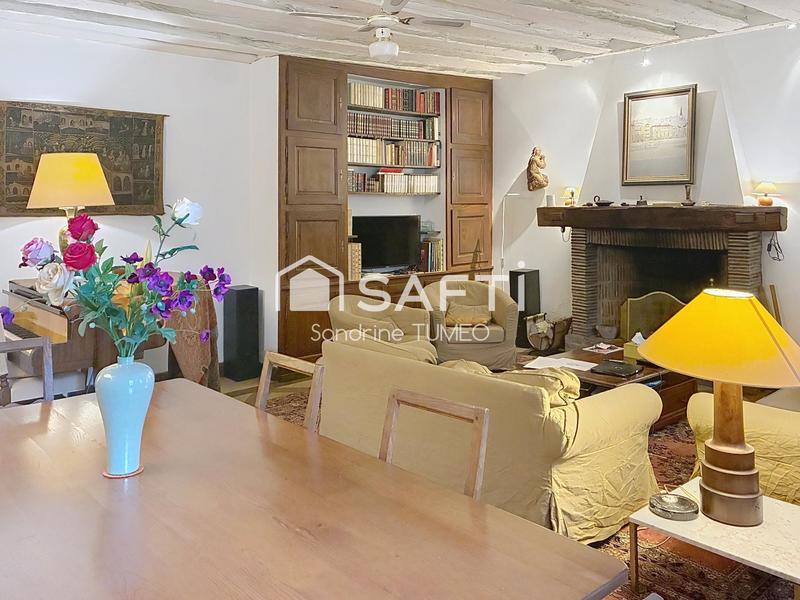 Maison - 334 m² - 11 pièces