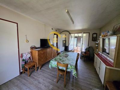 Maison - 98 m² - 4 pièces