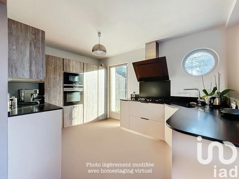 Maison de maîtres - 220 m² - 9 pièces