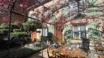 Maison de village - 107 m² - 5 pièces