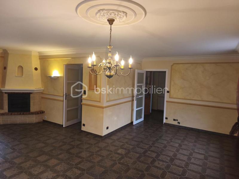 Maison - 117 m² - 7 pièces