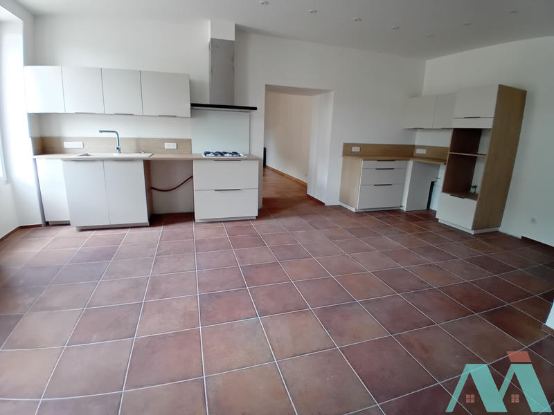 Appartement - 98 m² - 3 pièces