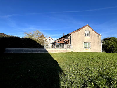 Maison - 153 m² - 5 pièces