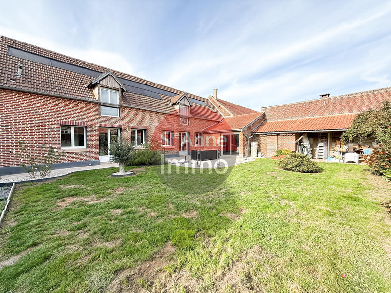 Maison - 192 m² - 6 pièces