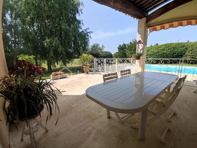 Villa - 150 m² - 5 pièces