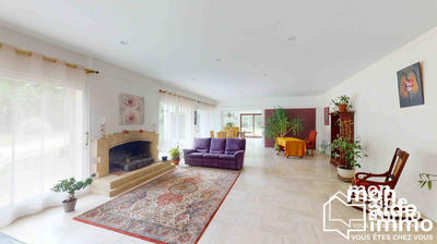 Maison ancienne - 464 m² - 14 pièces