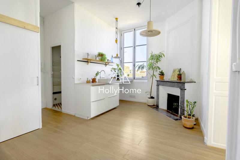 Appartement ancien - 50 m² - 2 pièces