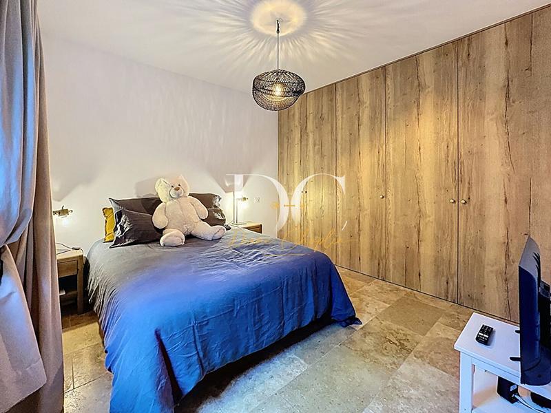 Mas - 164 m² - 5 pièces