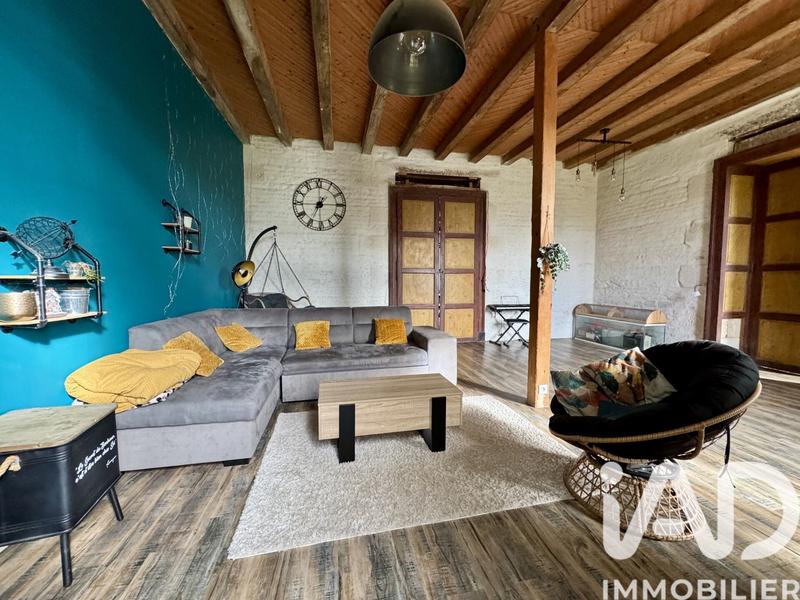 Maison - 238 m² - 6 pièces