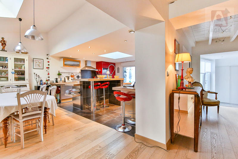 Maison - 183 m² - 5 pièces