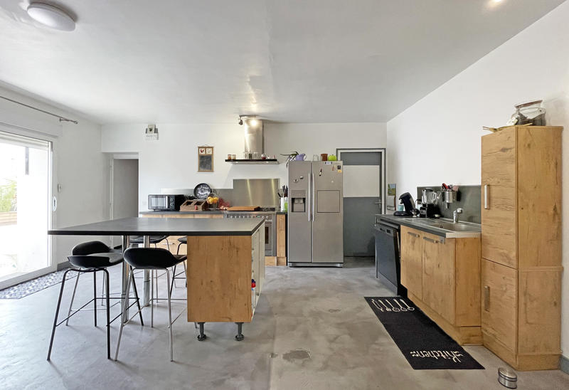 Maison - 167 m² - 6 pièces