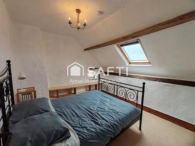 Maison - 93 m² - 4 pièces