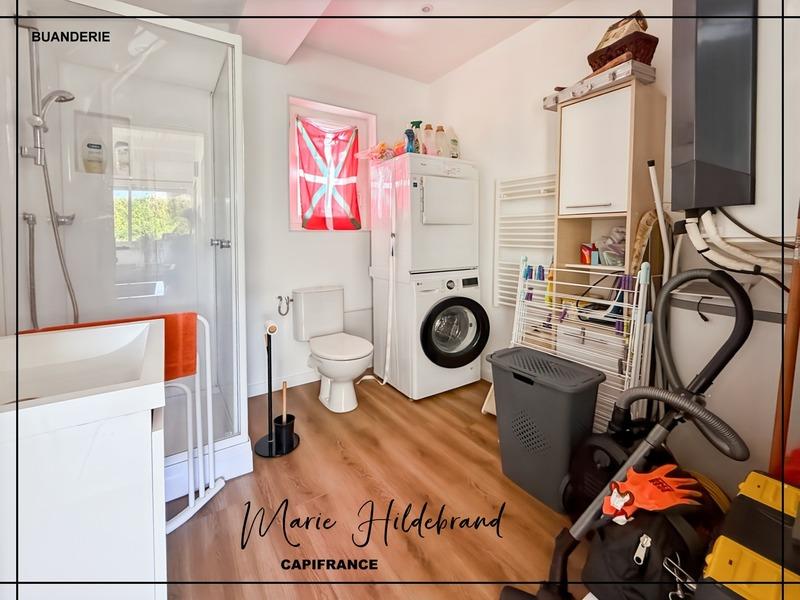 Maison - 130 m² - 7 pièces