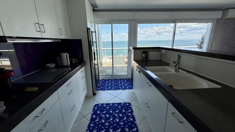 Appartement - 140 m² - 4 pièces