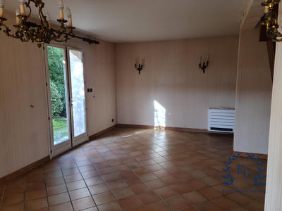 Maison - 86 m² - 4 pièces
