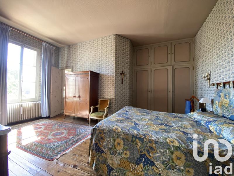 Maison - 217 m² - 7 pièces