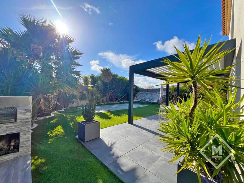 Maison - 100 m² - 4 pièces