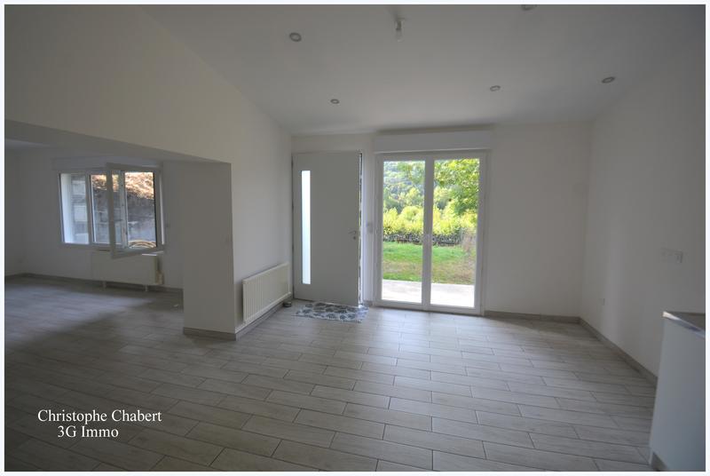 Maison - 265 m² - 9 pièces