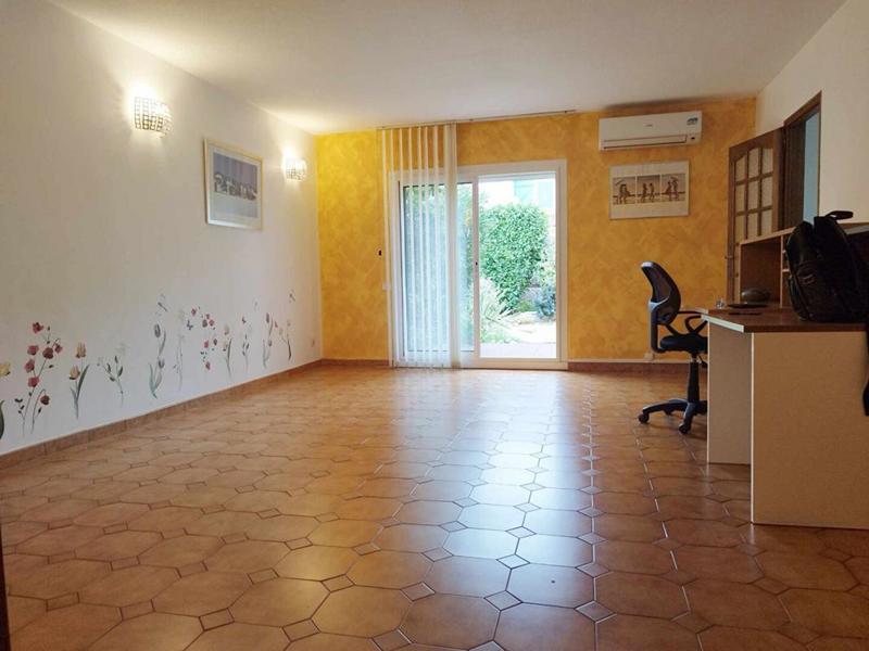 Maison - 101 m² - 5 pièces