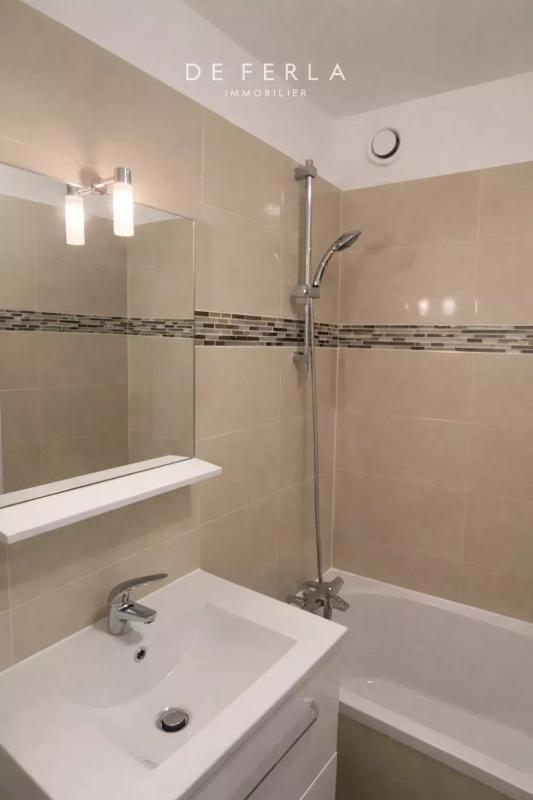 Appartement - 100 m² - 5 pièces