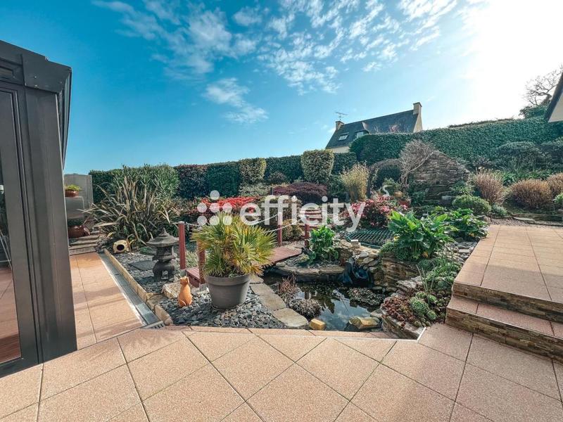 Maison - 208 m² - 5 pièces